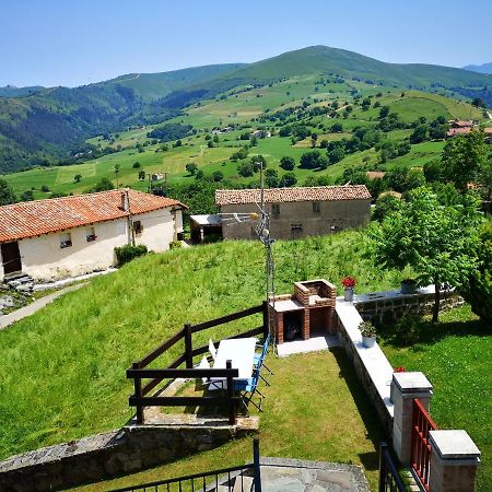 Гостевой дом Casa Rural La Charruca Абионсо Экстерьер фото