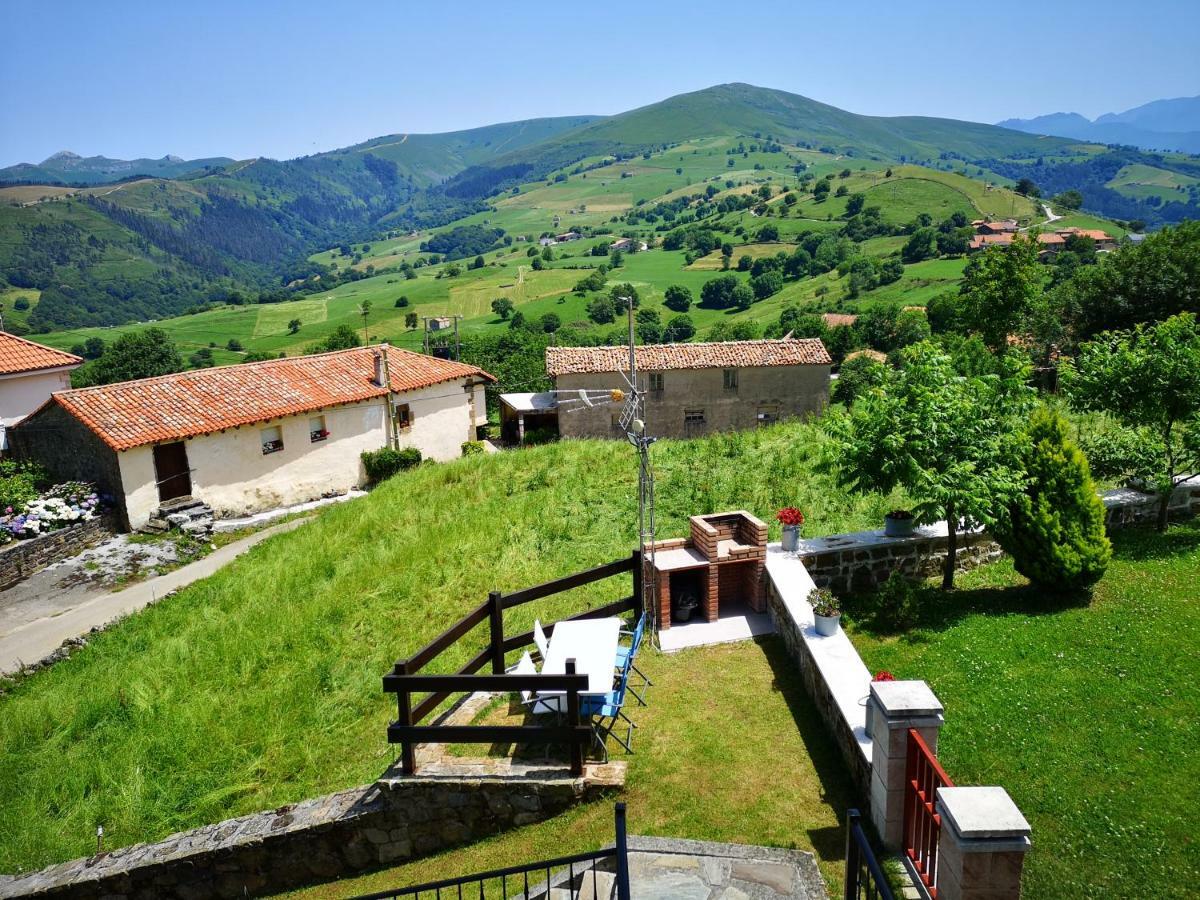 Гостевой дом Casa Rural La Charruca Абионсо Экстерьер фото